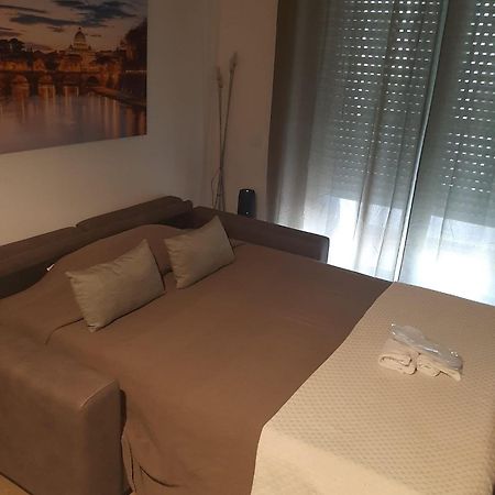 Michelangelo Airport Suite Room Fiumicino Exterior foto